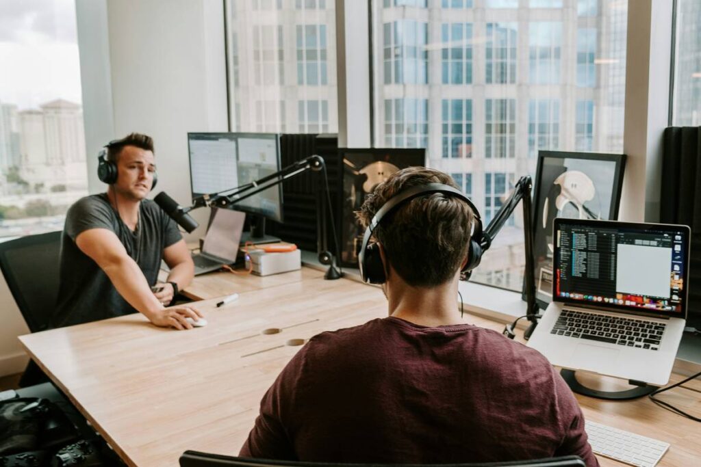 How to Nail Your Business Podcast Theme (Without Sounding Like a Boring Board Meeting)