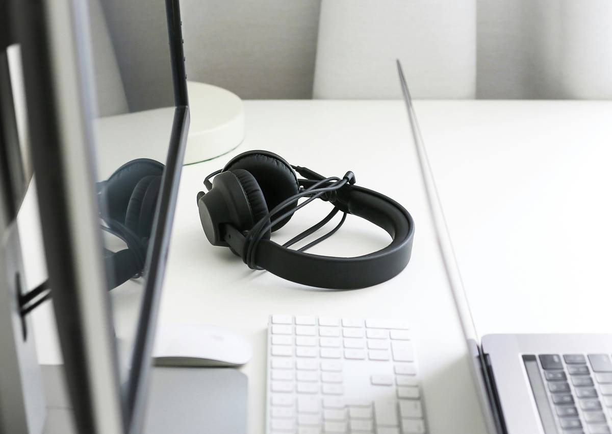 Why Your "History Deep Dive" Podcast Isn’t Hooking Listeners (And How to Fix It)